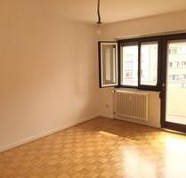 Zentral gelegene 1-Zimmer-Wohnung in Pforzheim – nur 2 Minuten Fußweg zum Bahnhof!