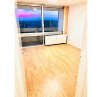 Saniert und Hell, 2,5 z, 54qm mit Balkon - Skyline Blick - Dietzenbach