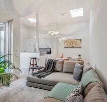 ***Kleines möbliertes Penthaus, zentral am Rosengarten*** - Rostock