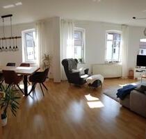Schöne 3-Zimmer-Wohnung mit großem Balkon im Ungeheuerhof - Backnang