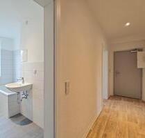 Schöne Familiengerechte 3-Raum Wohnung - Erstbezug nach Sanierung - Merseburg