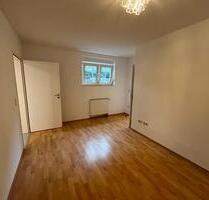 Schöne Souterrain Wohnung in Mettingen