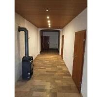Vermiete ein Haus in Barenburg - 1.500,00 EUR Kaltmiete, in Hoya (PLZ: 27318)