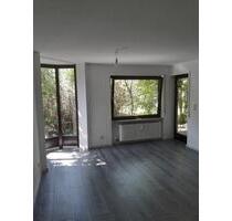 Exlusive renovierte 2-Zimmer-Wohnung im Herzen von Zuffenhausen - Stuttgart