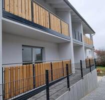 2 Zimmer Wohnung mit Balkon in zentraler aber ruhiger Lage - Karben