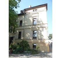 Vermieten interessante renovierte Wohnung an 1 oder 2 Personen - Altenburg