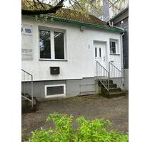 Renovierte 2 Zi. Wohnung, Küche + Bad, Eduardstr. 2a Remscheid