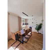 Lichtdurchflutete und renovierte 3-Zimmer Wohnung in Hof
