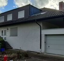 Einfamilienhaus - 3.500,00 EUR Kaltmiete, ca.  323,00 m² in Walldorf (PLZ: 69190)