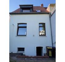 Sanierte 3-Zimmer-Wohnung mit EBK in der Bremer-Neustadt - Bremen
