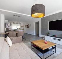 PROVISIONSFREI !! Moderne 4- Zimmer-EG- Wohnung mit Terasseü - Nürnberg Gaismannshof