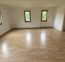 2,5-Raum-Wohnung in Saalfeld - 780,00 EUR Kaltmiete, in Saalfeld (Saale) (PLZ: 07318)