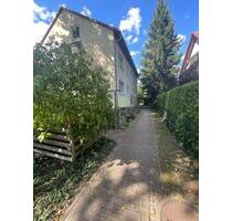 in Kürze bezugsfreie Eigentumswohnung m. Stellplatz in Babelsberg - Potsdam