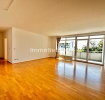 Helle 3 Zimmer Wohnung mit Einbauküche, Balkon, Parkett, untere Zietenterrassen ab 01.08.2025 - Göttingen Oststadt