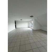 Helle Wohnung mit Südbalkon, moderner Küche und Stellplatz - Bielefeld