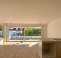 Exklusive 2 -Zimmer-Neubauwohnung inkl. EBK und Süd-Balkon - Ludwigsburg Oßweil
