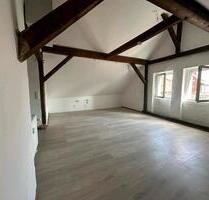 Dachgeschosswohnung - 450,00 EUR Kaltmiete, in Liebenburg (PLZ: 38704)