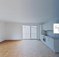 Helle 3-Zimmer-Neubauwohnung mit großem BALKON und EBK im Neubauquartier 