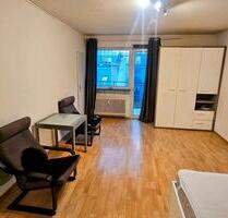 Möblierte 1 Zimmerwohnung mit Balkon, Nähe Sky Line Plaza - Frankfurt am Main Gutleutviertel