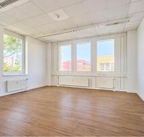 Renoviertes Büro in Potsdam mit Internet & Telefon&Teeküche