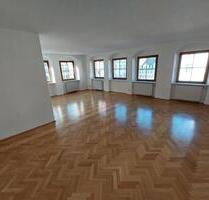2-Zi.-Whg. mit EBK im Zentrum von Döbeln zu vermieten