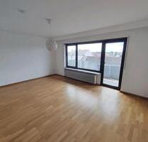 Helle 3-Zimmer-Wohnung mit schönem Ausblick und Garage - Weingarten (Baden)