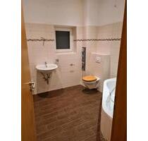 3 Zi Wohnung mit Wannebad Küche in der 