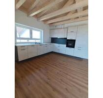 Erstbezug, Attraktive Maisonette Wohnung - Nördlingen
