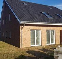 Doppelhaushälfte - 1.350,00 EUR Kaltmiete, in Groß Oesingen (PLZ: 29393)