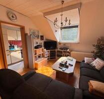 Dachgeschosswohnung Essen Gerschede 46m2 Tageslichtbad und Küche