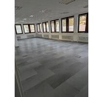 Top Raum zu vermieten - für Yoga, Kurse etc. (86qm, barrierefrei) - Stuttgart Vaihingen