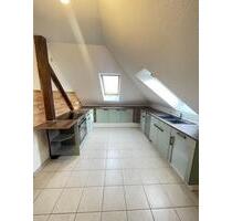 frisch renovierte 5-Raumwohnung mit EBK, ideal für Familien oder WG - Magdeburg Leipziger Straße