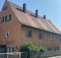 4-Fam-Haus, zusätzl. MFH möglich, ehem. Bauernhaus - Büchenbach
