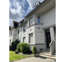 Attraktive 2-Raum-Wohnung mit EBK und Terrassenmitbenutzung - Mönchengladbach Süd