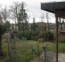 Kleingarten mit teilunterkellerter Laube auf Pachtland - Mittweida