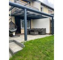 Ein modernes Reinmittelhaus mit Terrase, Kamin , Garage usw… - Celle Altencelle