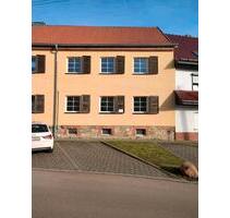 Mietwohnung - 220,00&nbsp;EUR Kaltmiete, ca.&nbsp; 49,00&nbsp;m&sup2; in Arnstein (PLZ: 06456)