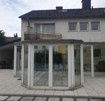 Preiswertes Rheienendhaus in Duisburg Beeckerwerth zu verkaufen