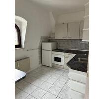 Attraktive 2-Raum Wohnung, Zentral gelegen, mit Einbauküche - Zwickau