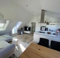 Gepflegte 3 Zimmerwohnung mit EBK und kl.Terrasse in Buxheim