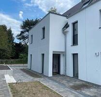 Neubau Isernhagen-Süd: 2-Zimmer-Wohnung mit Terrasse und Garten - Hannover Bothfeld-Vahrenheide