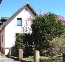Einfamilienhaus mit Garten und Stellplatz in Baden-Oos - Baden-Baden Balg