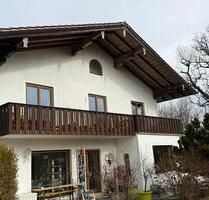 3-Zimmer-1. OG Wohnung mit großem Süd-Balkon und Gartenanteil – a - Brunnthal
