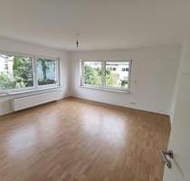 4-Zimmer-Wohnung (90 m²) im 1. OG eines 3-Familienhauses – ruhige - Kahl am Main