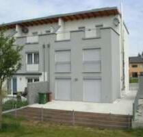 Reiheneckhaus Energie-Effizienshaus 85 in 91154 Roth von Privat