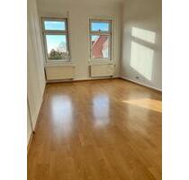 Großzügige 4-Raum-Wohnung in Renovierung - Leipzig Altwest