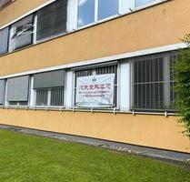 Büro mieten 150 Quadratmeter - 1.660,00 EUR Kaltmiete, ca.  9,15 m² in Frankfurt am Main (PLZ: 60437) Bonames