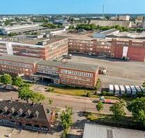 Große Bürofläche mit Blick auf den Kanal - Gewerbezentrum Liebigstrasse - Oststeinbek