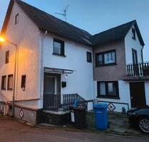 Haus zu vermieten - 800,00 EUR Kaltmiete, ca.  118,00 m² in Grünberg (PLZ: 35305)