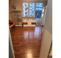 Miete auf Zeit Adenauerplatz - 1.000,00 EUR Kaltmiete, ca.  30,00 m² in Berlin (PLZ: 10711) Charlottenburg-Wilmersdorf